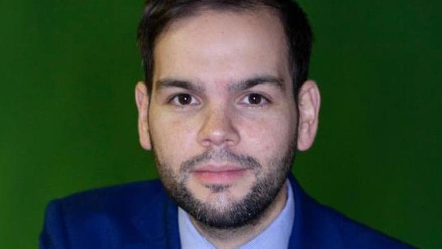 El PP de Mieres presenta su lista, que lidera Hernández con Víctor Ferreira de dos