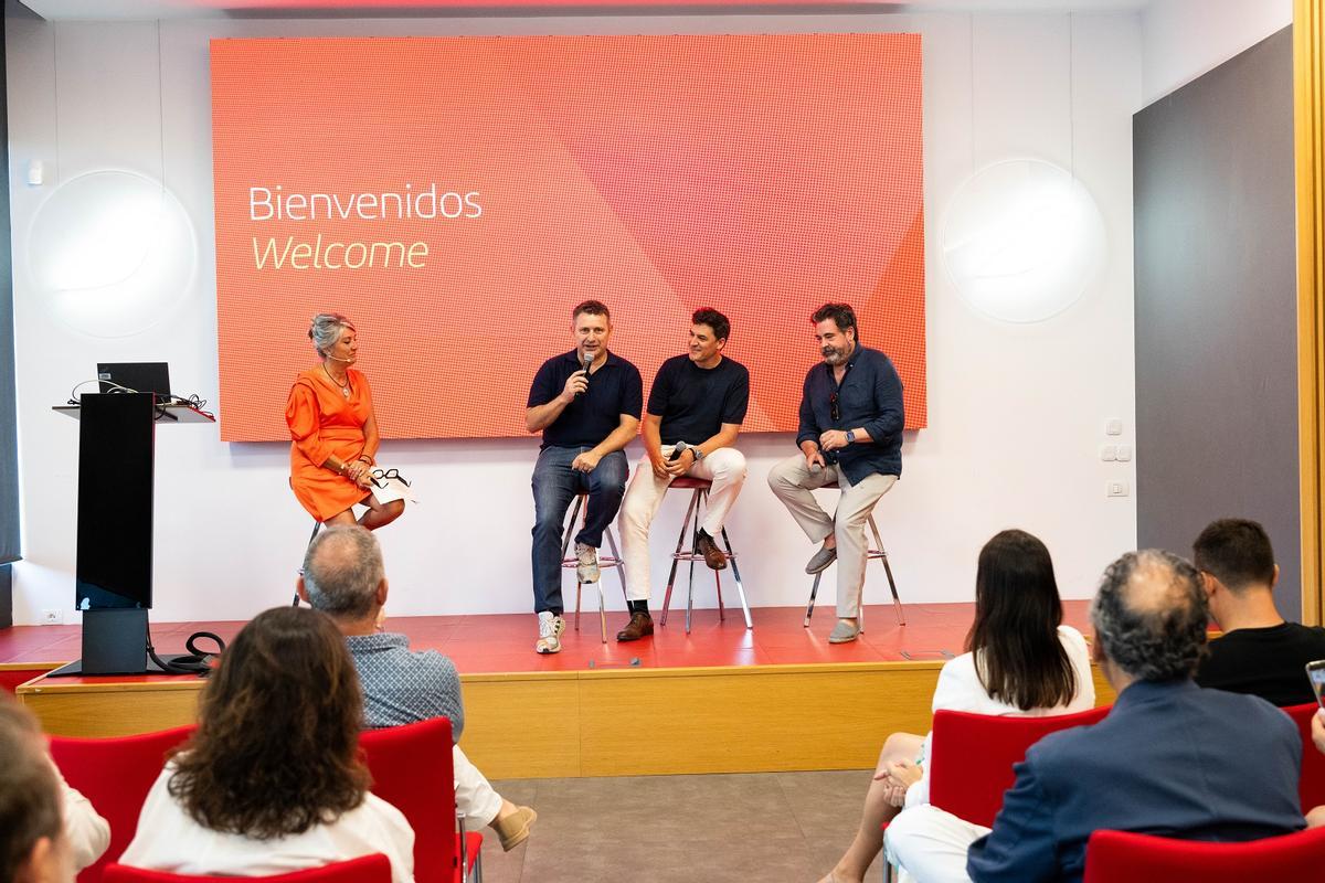 Los tres chefs con Nuria Moreno, durante la presentación