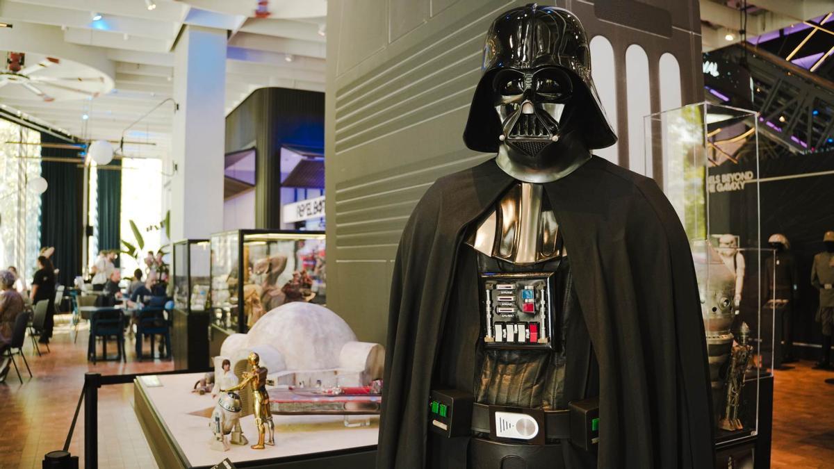 Imagen de la exposición 'Rebels beyond the galaxy' en Casa Cupra Raval.