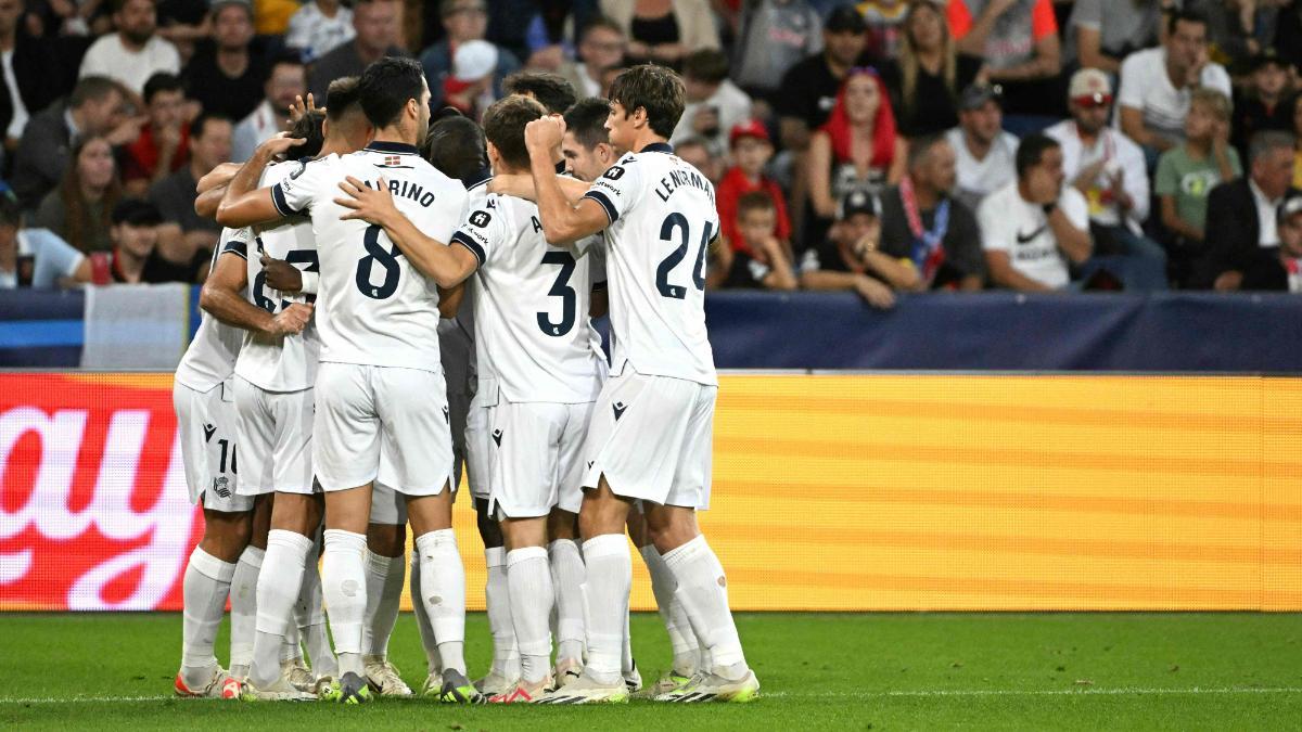 Resumen, goles y highlights del Salzburg 0 - 2 Real Sociedad de la Jornada 2 de la Fase de Grupos de la Champions League