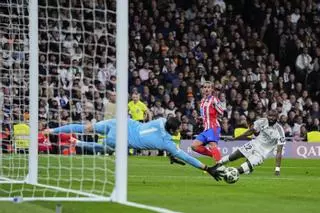 ?Alarma en la portera del Madrid! Lunin y Courtois, dudas para el Valencia