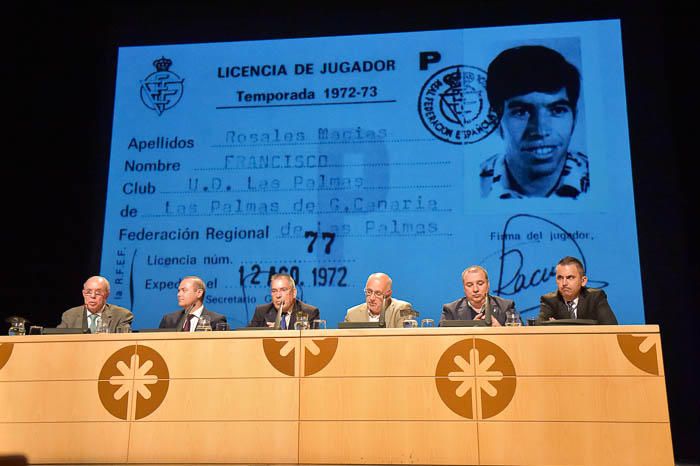 Presentación del libro sobre el entrenador de ...