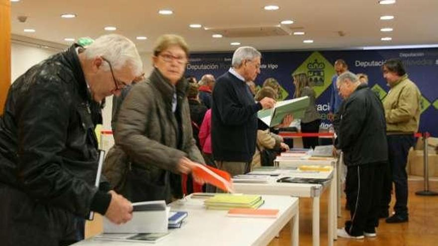 La Diputación regala casi un millar de libros