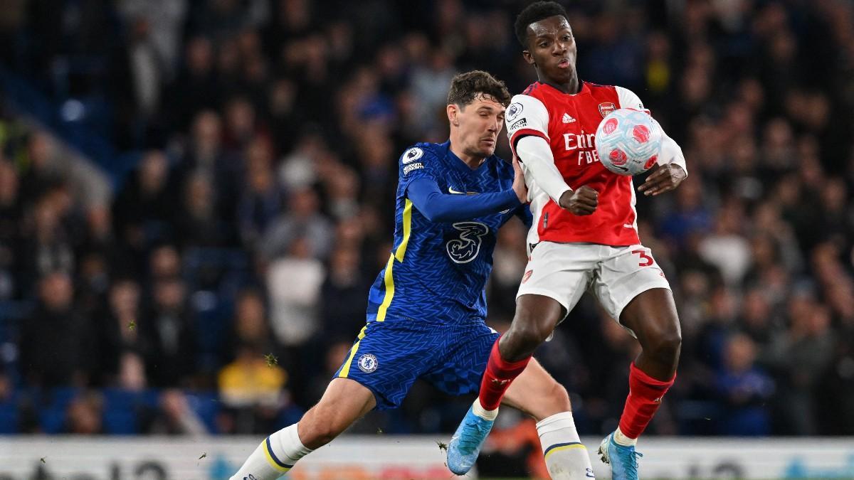 Christensen, frente a Nketiah, el protagonista de la noche