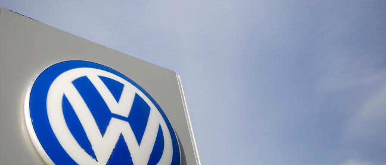 La crisis de Volkswagen toca a Vigo // JIM YOUNG