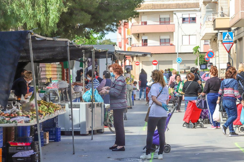 Sólo alimentación y productos de primera necesidad