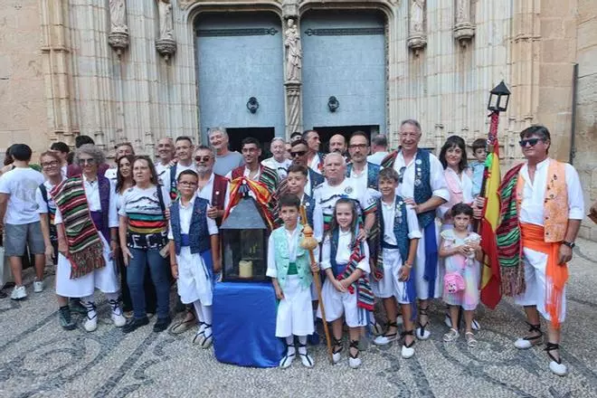 Así fue la subida del Farolico de Venancio que arranca las fiestas de San Roque y Moros y Cristianos de Callosa de Segura