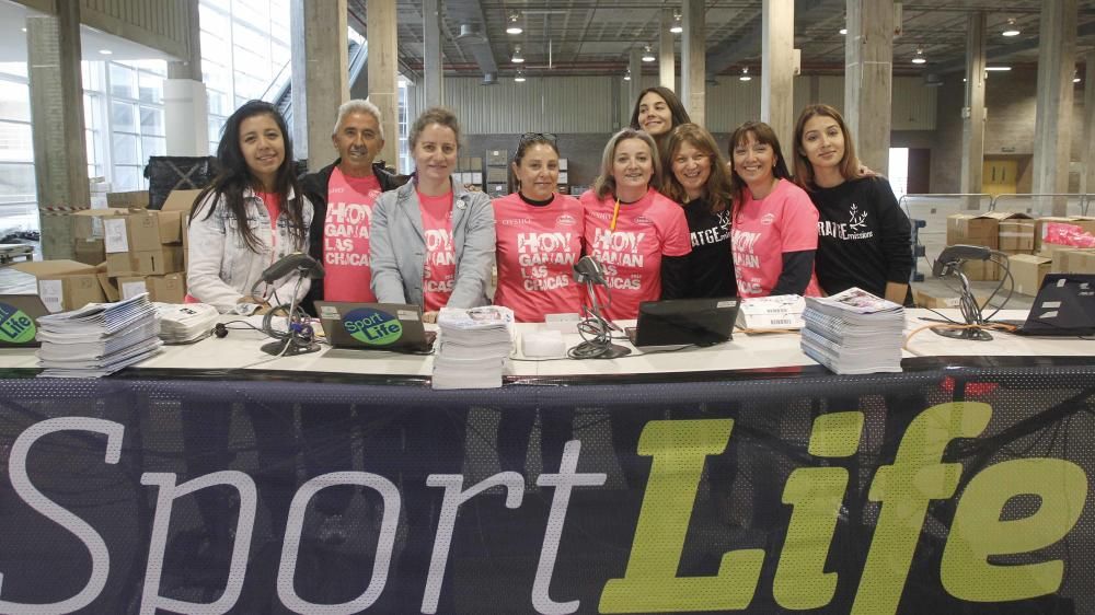 Recogida de dorsales de la Carrera de la Mujer