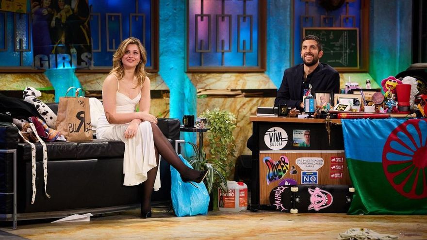 La promoción hidrográfica de David Broncano en &#039;La Revuelta&#039;: &quot;¡Mira el agua que ha caído!&quot;
