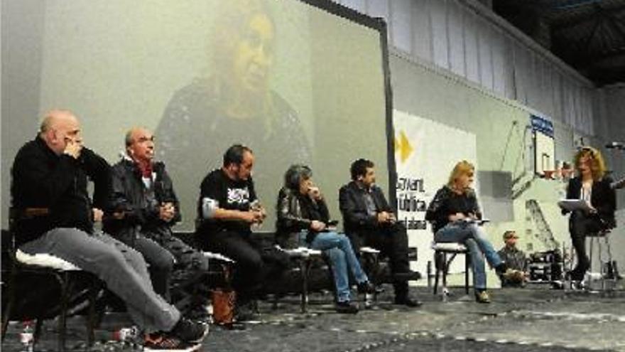 Ribera, Llach, Fernàndez, Folch, Sànchez i Munté en la taula rodona conduïda per la periodista Anna Costa