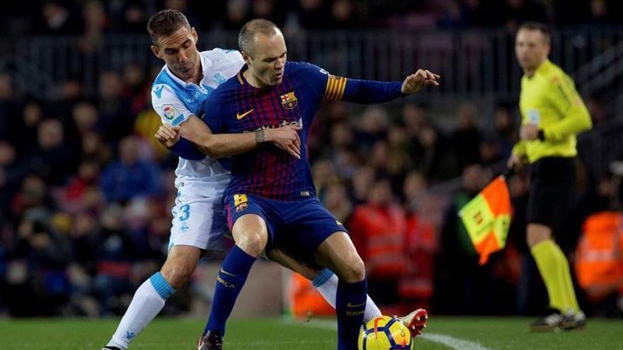 El Barça golea (4-0) y llegará al Bernabéu con once puntos sobre el Madrid