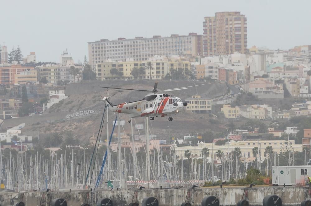 Maniobras de la Armada en la capital grancanaria.