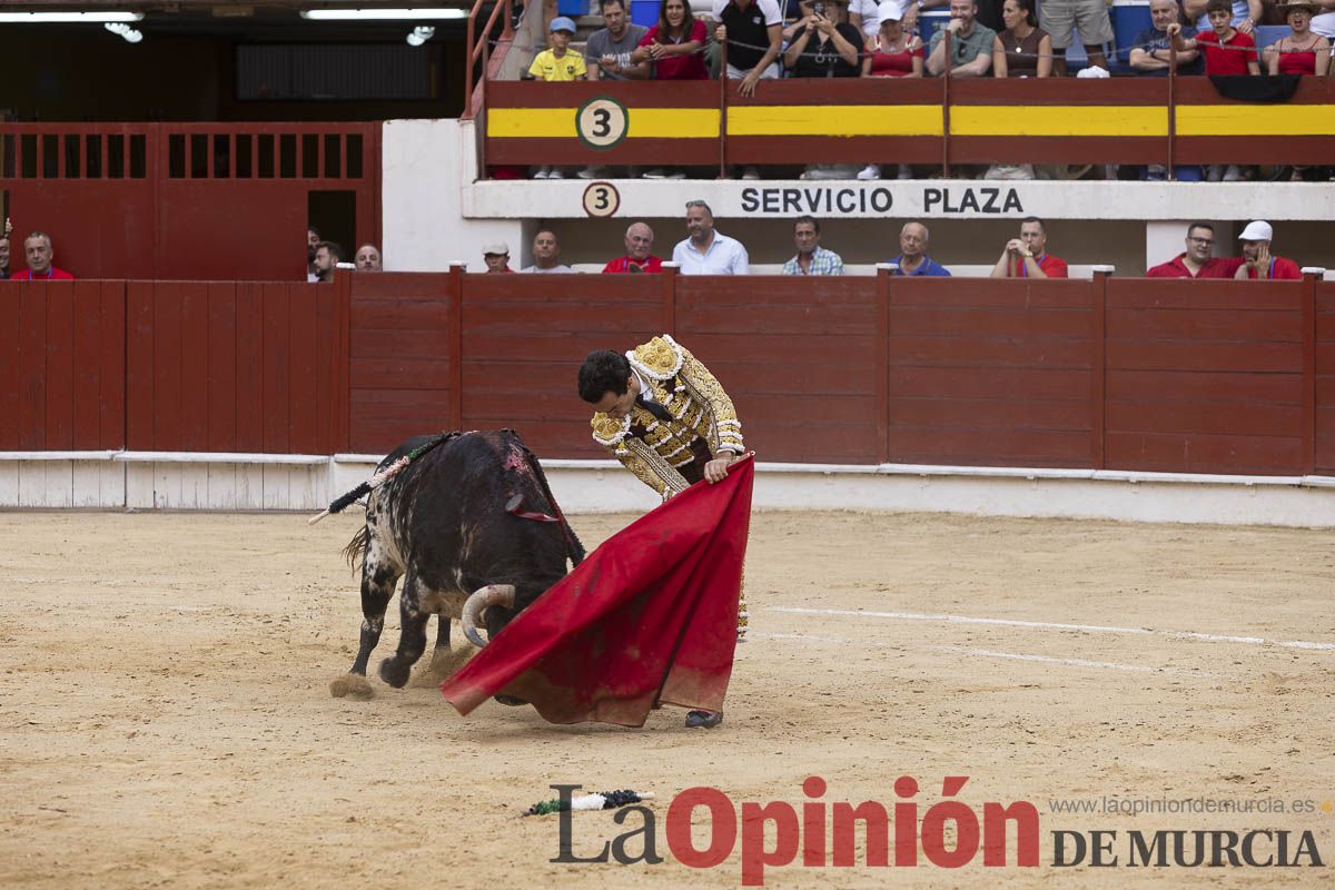 Tarde histórica en Abarán con la alternativa de José María Trigueros y el indulto de Tomás Rufo, junto a Castella salieron a hombros
