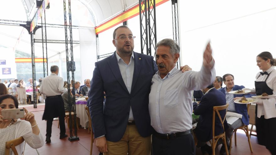 Barbón y Revilla homenajean a la emigración astur-cántabra en Colombres