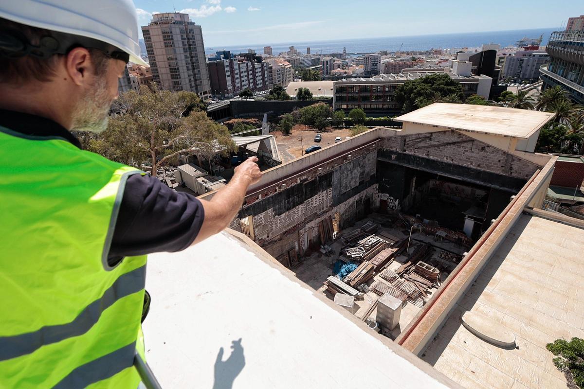 Visita a las obras del Viera y Clavijo Visita a las obras del Viera y Clavijo