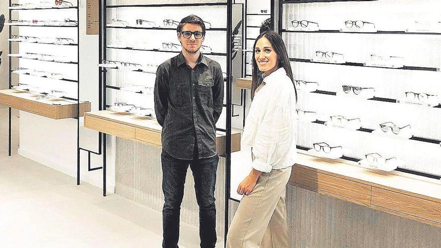 Miller & Marc, la marca de gafas que está revolucionando la industria de la  óptica, aterriza en Murcia - La Opinión de Murcia