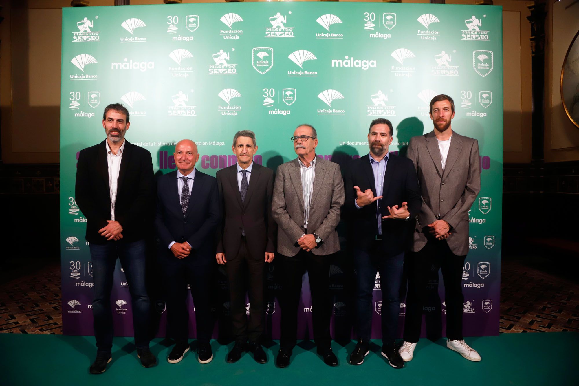 La presentación del documental por los 30 años del Unicaja, en imágenes