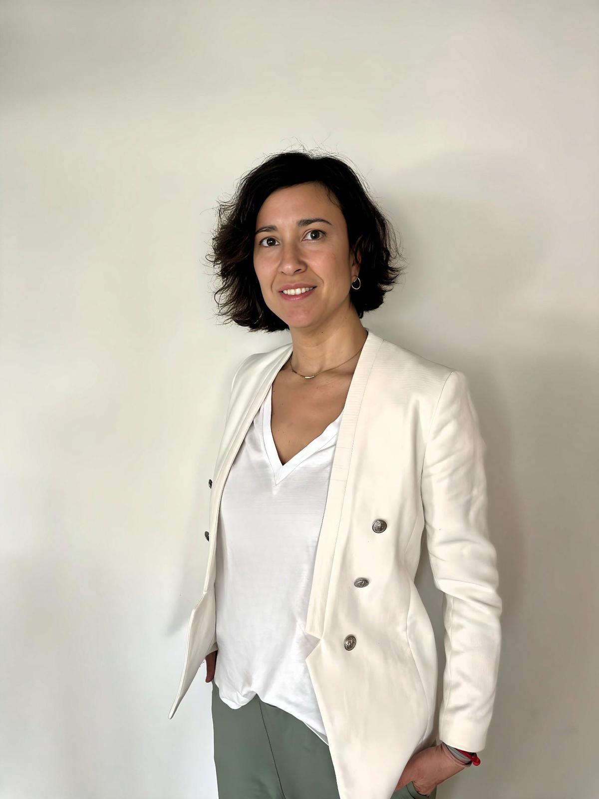 Montse Robustillo-Villarino, reumatóloga y miembro del grupo de osteoporosis formado en el Colegio de Médicos de Castellón.