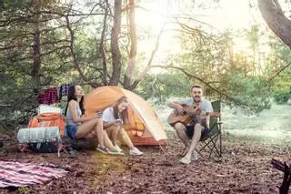 Todo lo que necesitas para irte de acampada este verano