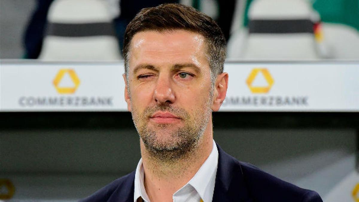 Mladen Krstajic: Jovic tiene potencial para jugar en el Barcelona