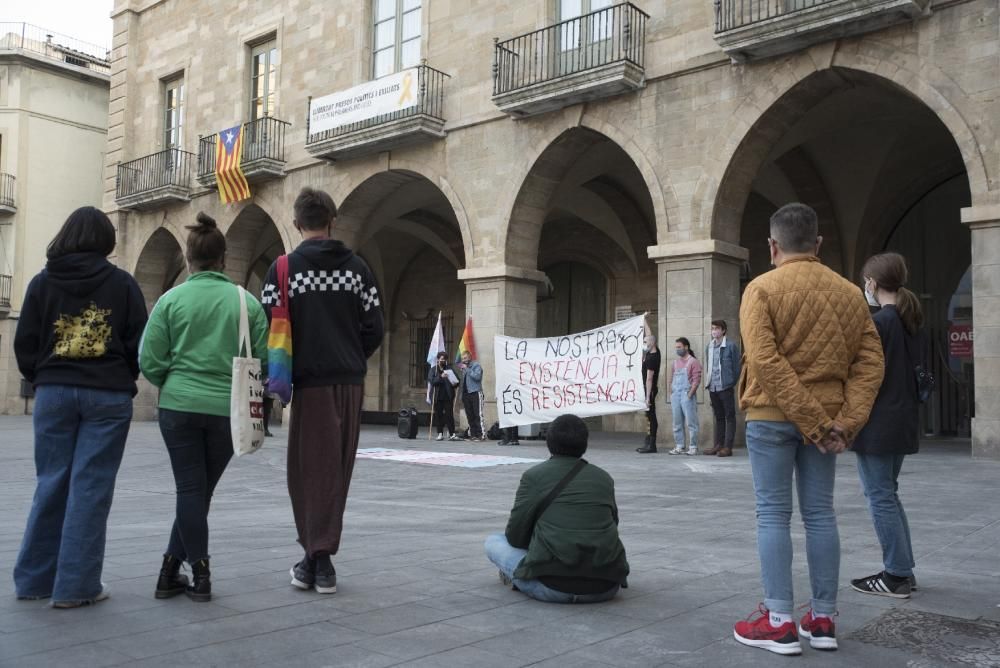 Concentració per defensar els drets dels transsexuals a Manresa