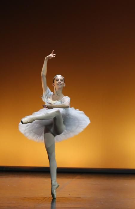 Una alicantina, en la cumbre del ballet
