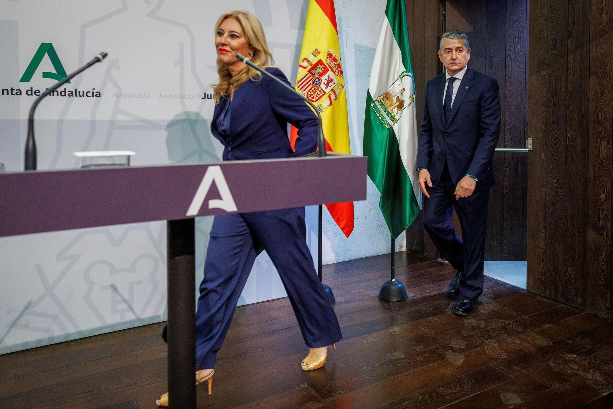 Carolina España y Antonio Sanz, este miércoles tras la reunión semanal del Consejo de Gobierno.