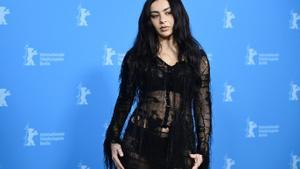 Charli XCX diu al món que no li agrada la fama