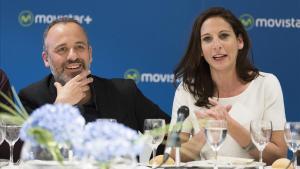 Javier Gutiérrez y Malena Alterio, en la presentación de la serie de Movistar + ’Vergüenza’, de la que son protagonistas.