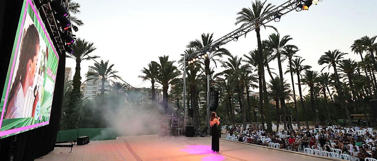 Dos momentos de las semifinales celebradas el miércoles en el Hort de Baix de Elche.