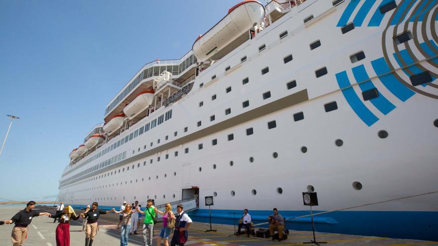 Así es cómo los cruceros contaminan el agua mientras emiten menos azufre