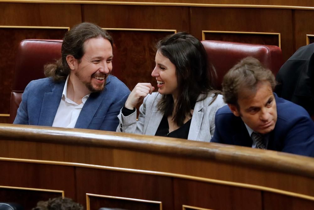 Entrada dels polítics presos al Congrés.