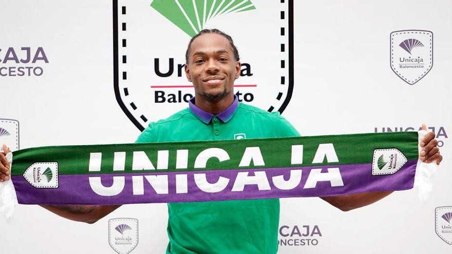 Perry: &quot;Vengo a liderar al Unicaja para que gane cada noche&quot;