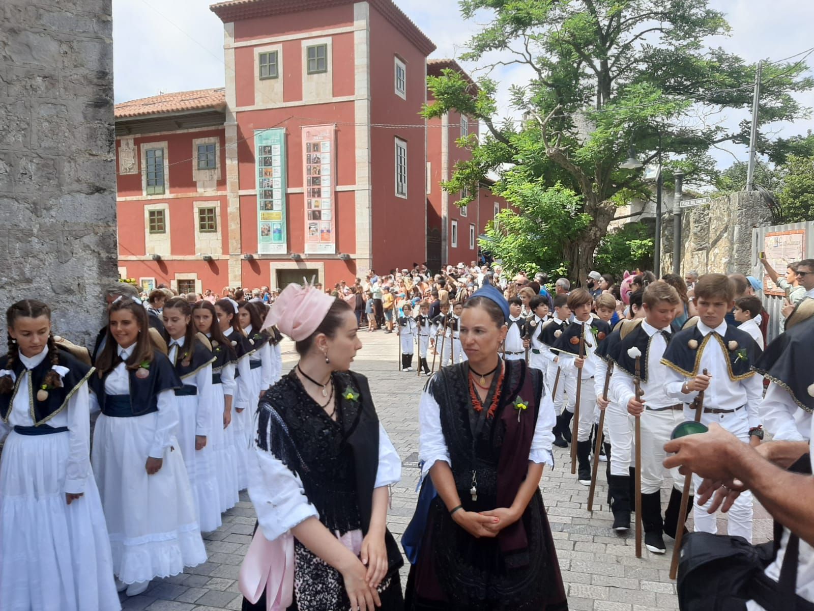 En imágenes: Así ha sido el regreso de las fiestas de San Roque, en Llanes