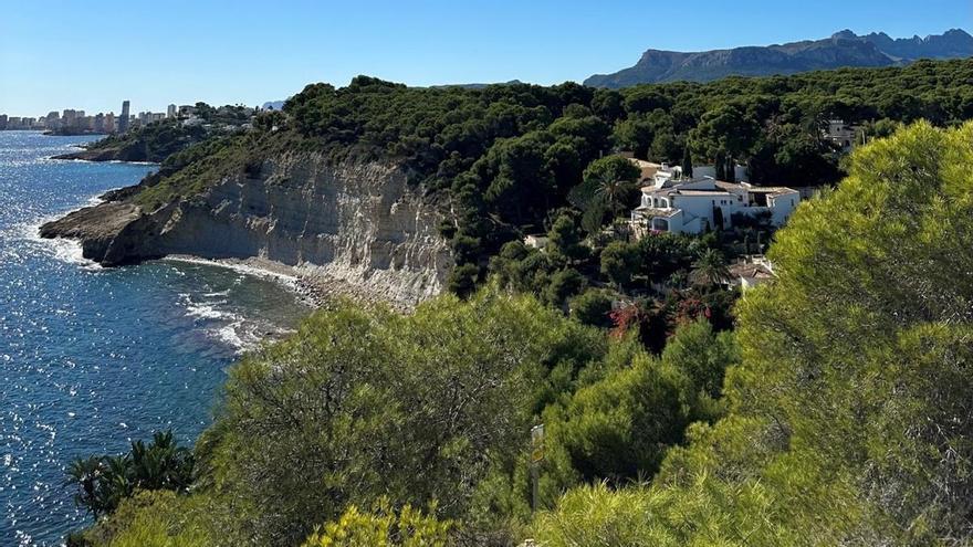 Benissa ultima una gestión histórica para lograr la cesión gratuita de  16.000 m² para el Sendero Ecológico
