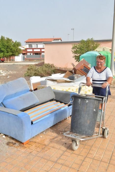 BASURA CASTILLO DEL ROMERAL