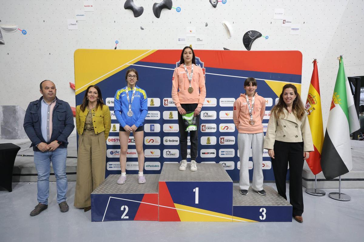 Fotogalería | Entregas de medallas en la Copa de España de Escalada Fotogalería | Entregas de medallas en la Copa de España de Escalada