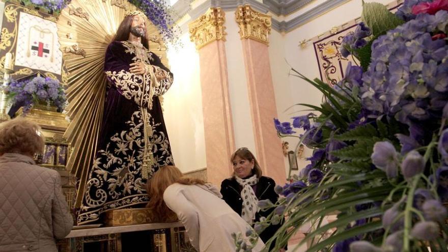 Besapié al Cristo de Medinaceli de Cartagena