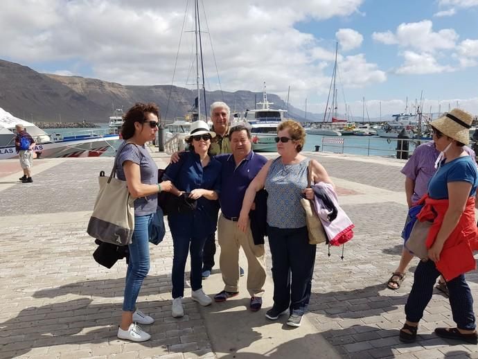 Soraya Sáenz de Santamaría, de puente en La Graciosa