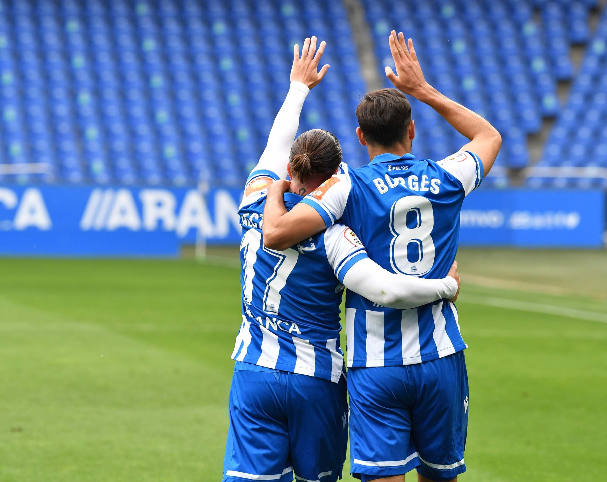 El Deportivo le gana 2-1 al Numancia