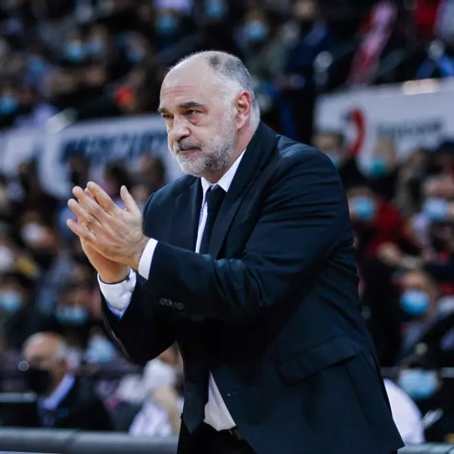 Pablo Laso evoluciona bien y sale de la UCI