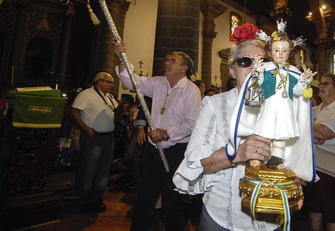 ROMERIA ROCIERA Y OFRENDA A LA VIRGEN