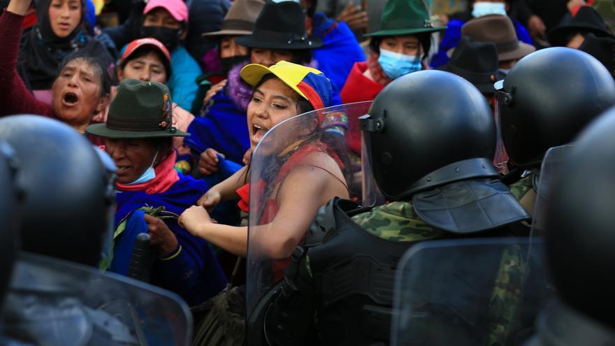 Altercados en Ecuador entre manifestantes y fuerzas de seguridad.