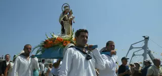 Llançà viu amb esperit festiu la tradició de la Verge del Carme