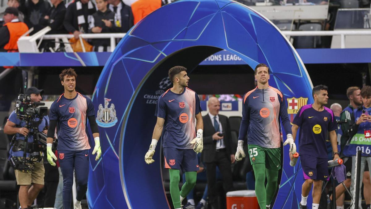 Joan Garcia atiende a los aficionados y habla de su estado de salud: "Bien, todo bien de la lesión"