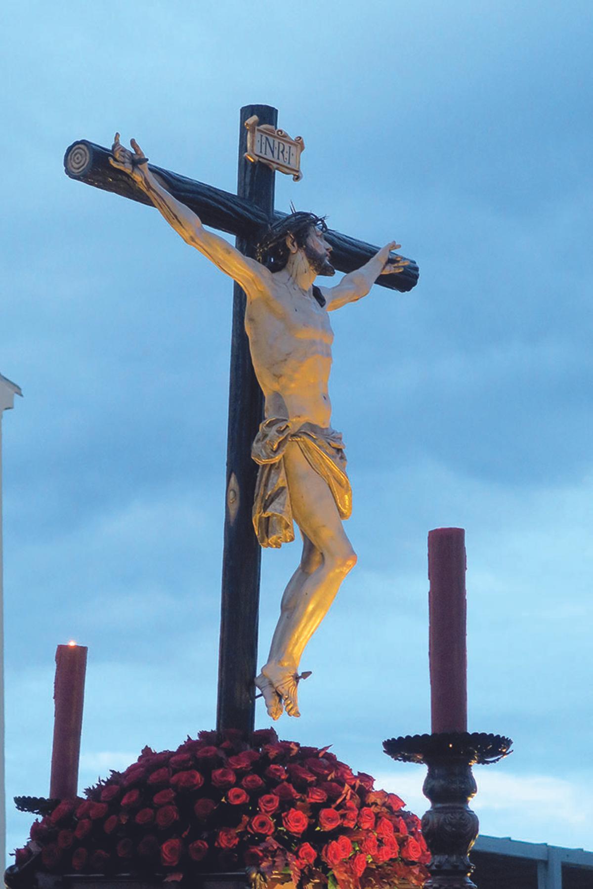 CRISTO DE LA SANGRE DE BAENA LA IMAGEN FUE ATRIBUIDA POR SALVADOR GUZMÁN AL IMAGINERO PABLO DE ROJAS, MÁXIMO REPRESENTANTE DE LA ESCUELA GRANADINA DEL BARROCO.