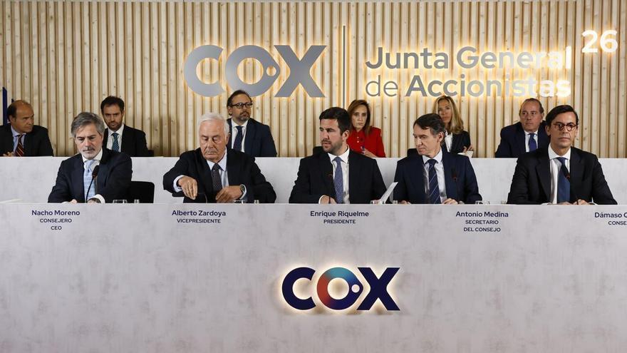 a al consejo de administración de Cox ante su candidatura a la presidencia del Real Madrid y anuncia el cambio de nombre de la compañía