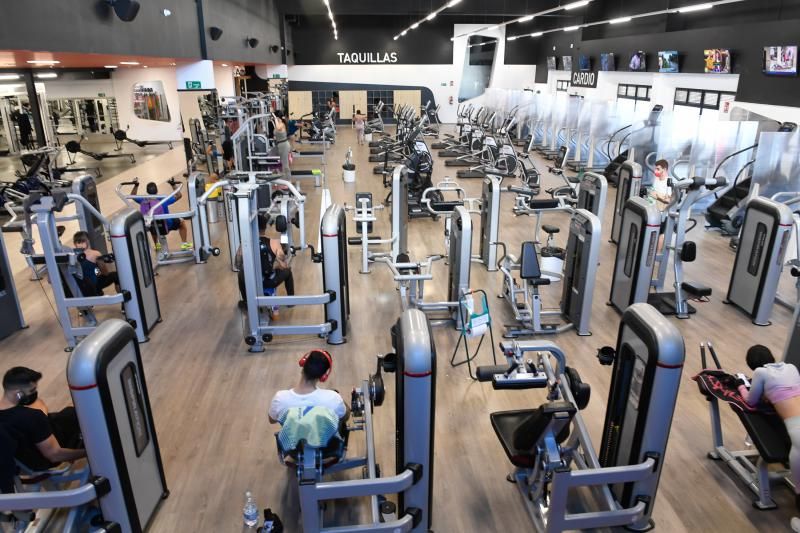 Gimnasio MacroFit La Ballena reabre