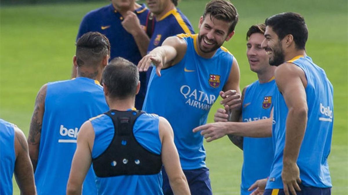 Risas en el entrenamiento del FC Barcelona