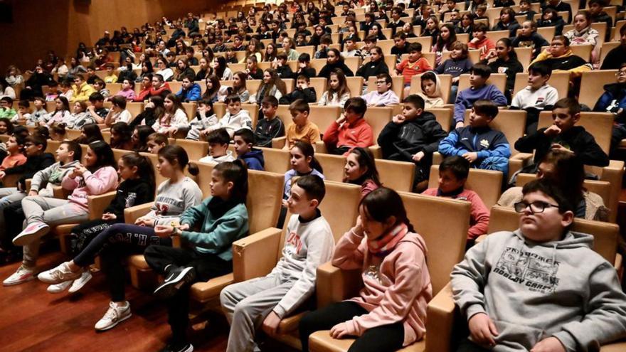 Teatro para divertirse y para aprender inglés